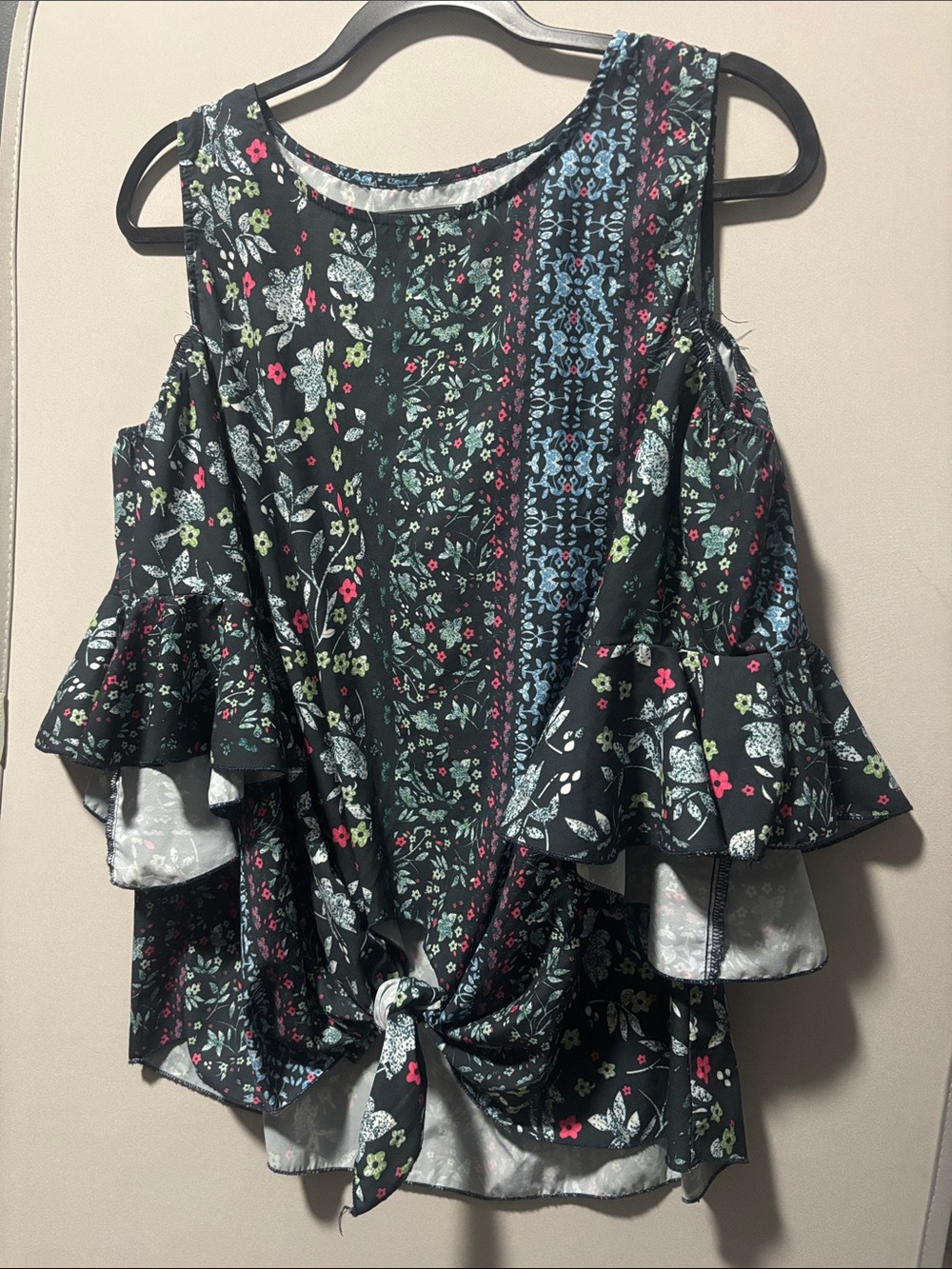 Floral Cold-Shoulder Tie-Front Women's Top - Blue & Black xL